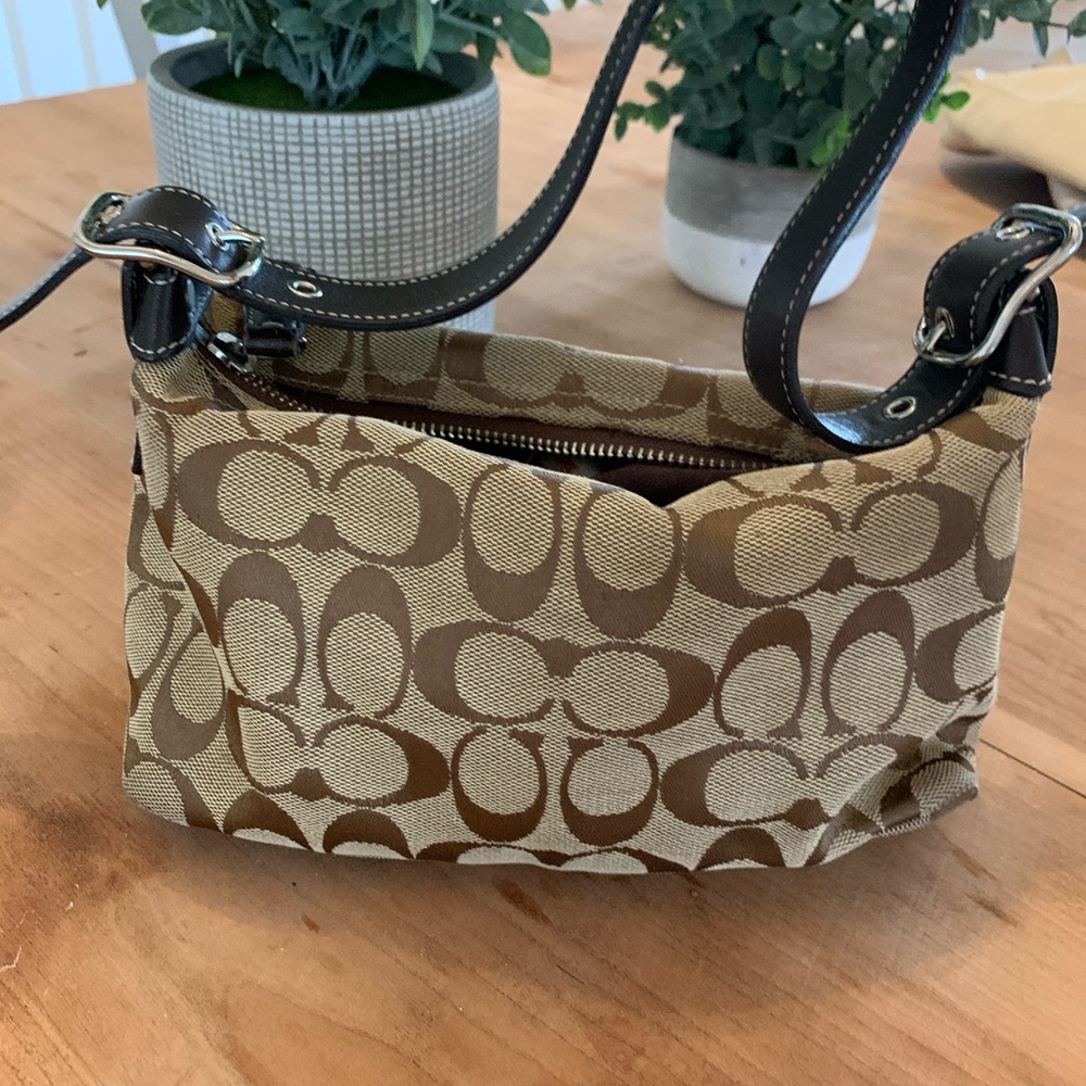 Coach classic barrel bag